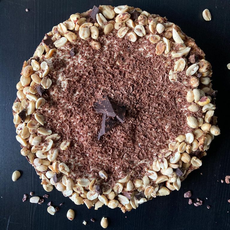 Read more about the article Geschützt: Snickers Torte